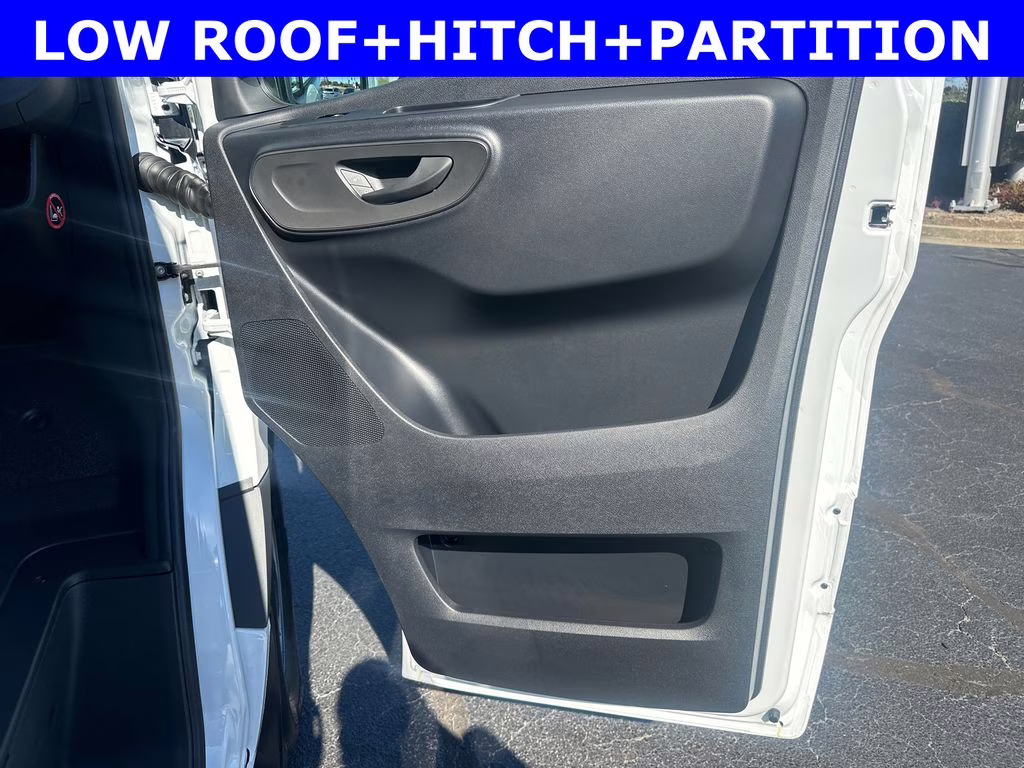 2026 Arctic Mercedes-Benz Sprinter 2500 Cargo 144 WB RWD Van