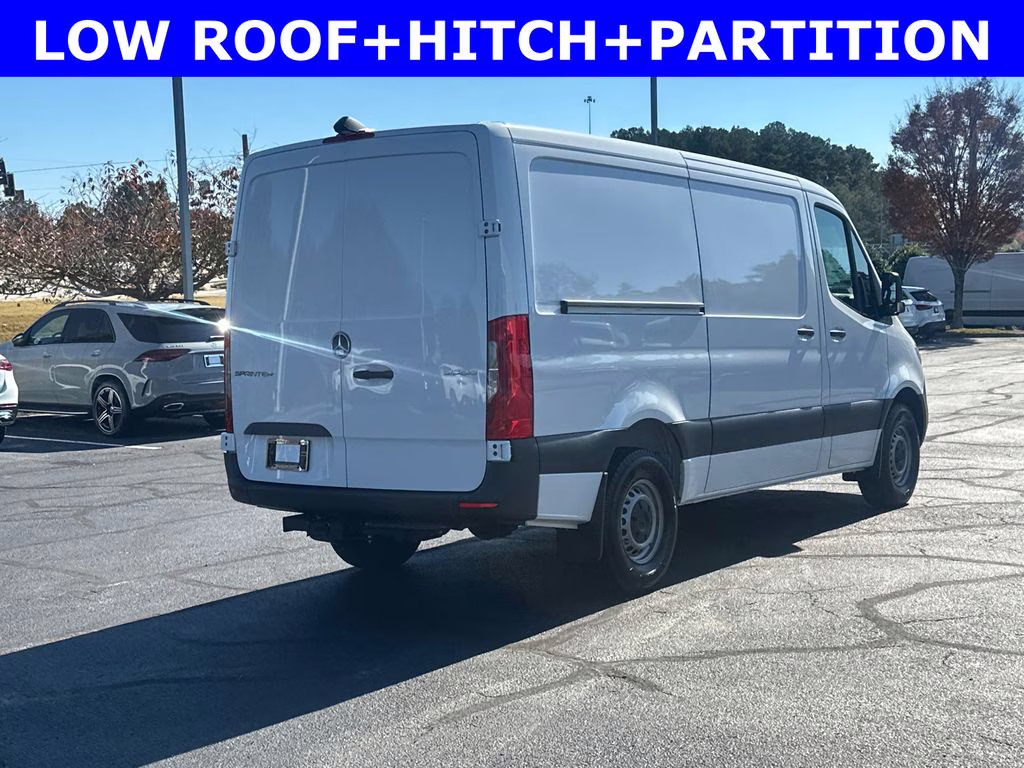 2026 Arctic Mercedes-Benz Sprinter 2500 Cargo 144 WB RWD Van