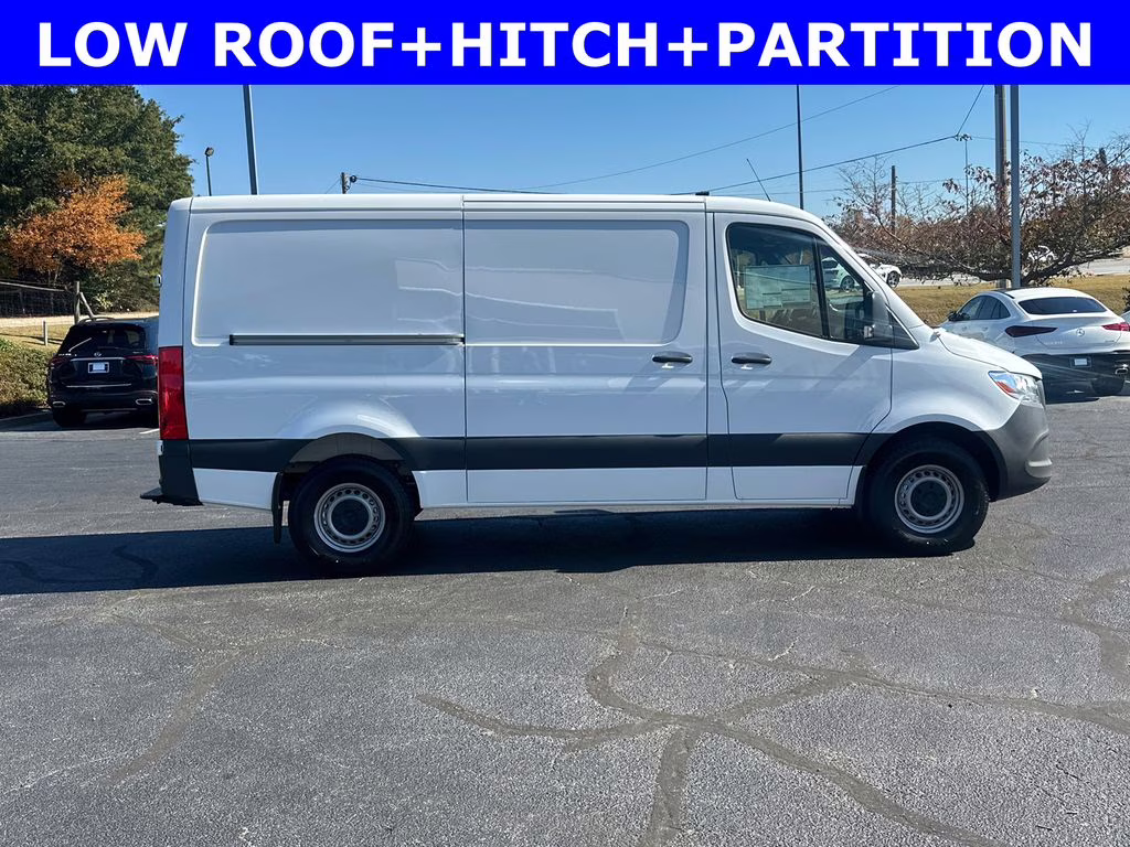 2026 Arctic Mercedes-Benz Sprinter 2500 Cargo 144 WB RWD Van