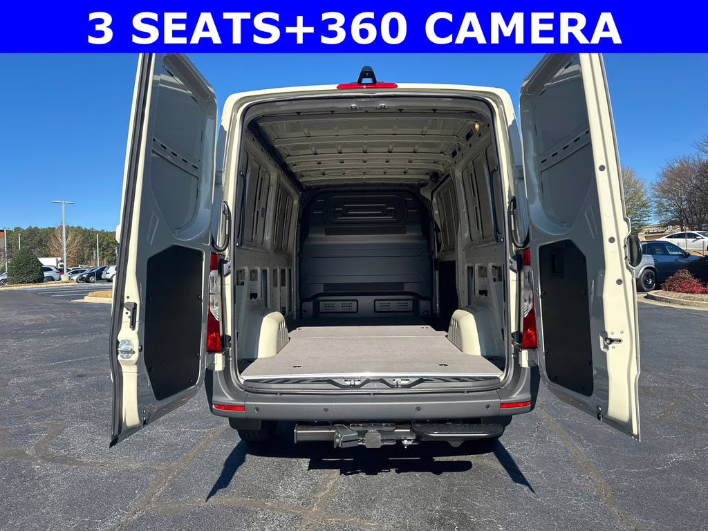 2026 Pebble Mercedes-Benz Sprinter 2500 Cargo 144 WB RWD Van