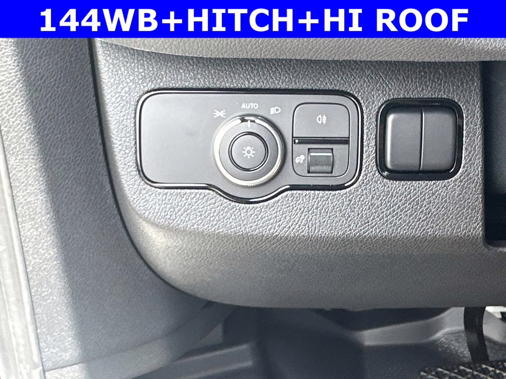 2026 Arctic Mercedes-Benz Sprinter 2500 Cargo 144 WB RWD Van