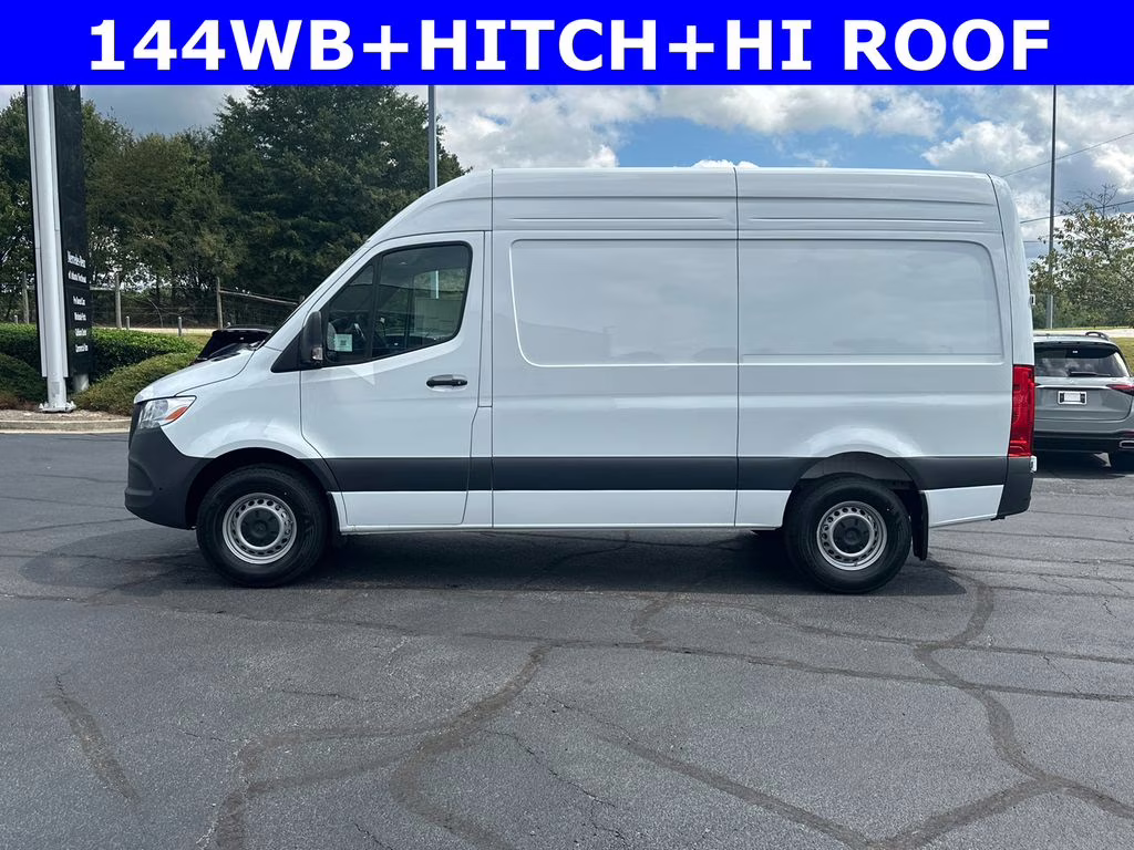 2026 Arctic Mercedes-Benz Sprinter 2500 Cargo 144 WB RWD Van