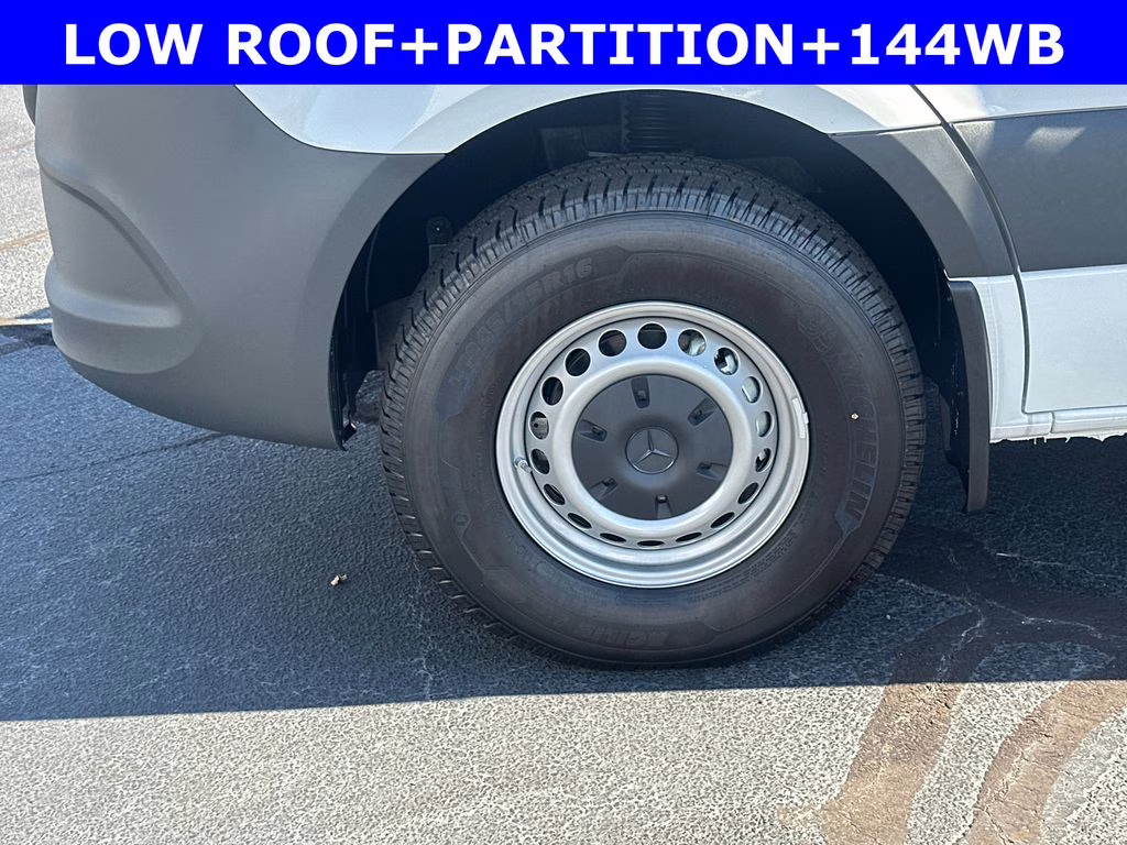 2026 Arctic Mercedes-Benz Sprinter 2500 Cargo 144 WB RWD Van