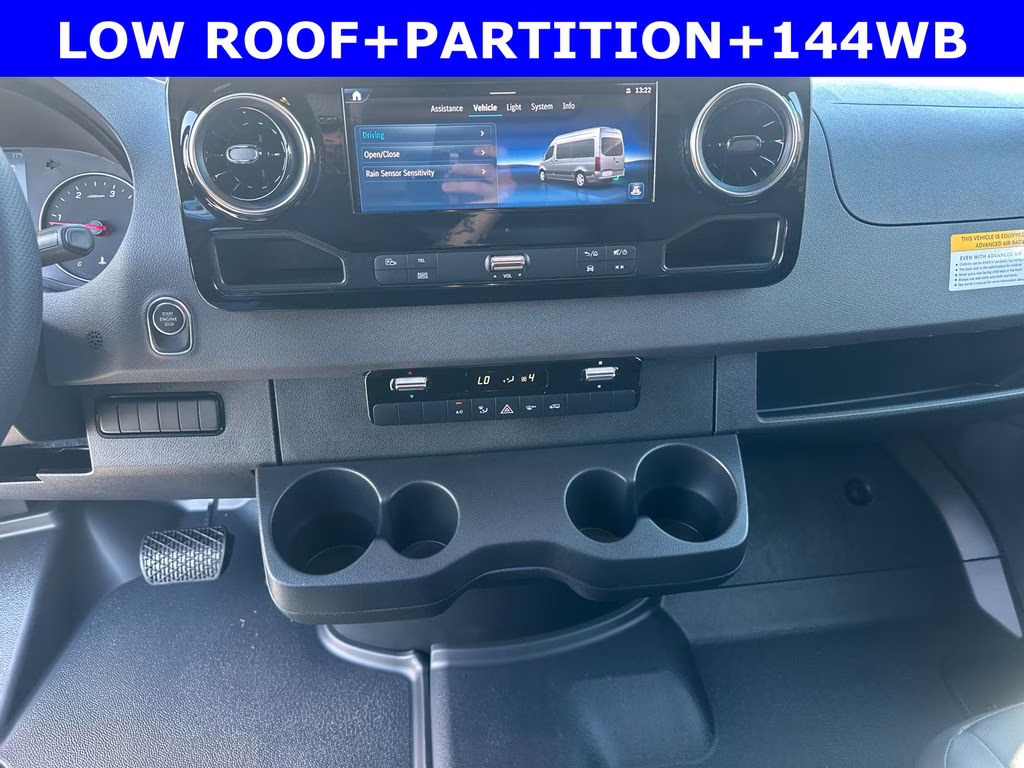 2026 Arctic Mercedes-Benz Sprinter 2500 Cargo 144 WB RWD Van