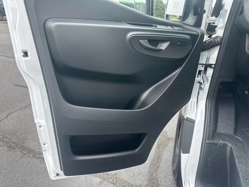 2026 Arctic Mercedes-Benz Sprinter 2500 Cargo 170 WB RWD Van