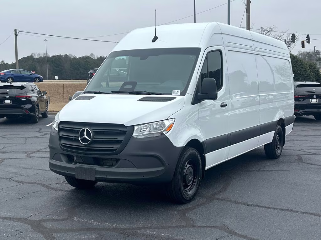 2026 Arctic Mercedes-Benz Sprinter 2500 Cargo 170 WB RWD Van