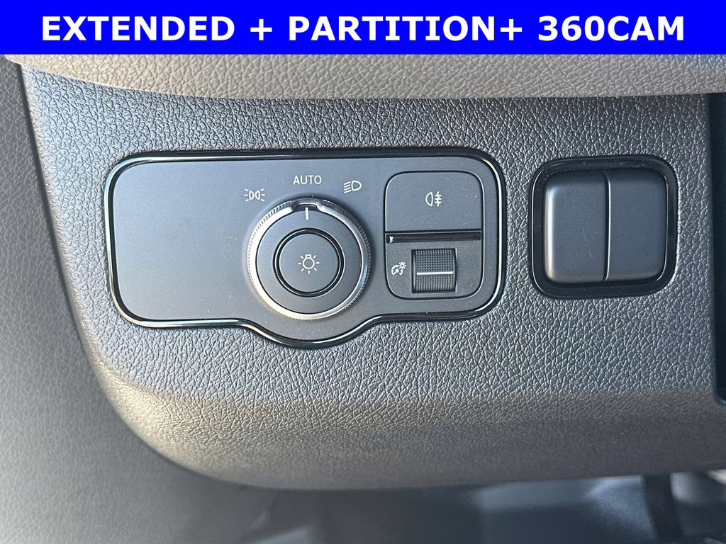 2026 Arctic Mercedes-Benz Sprinter 2500 Cargo 170 WB RWD Van