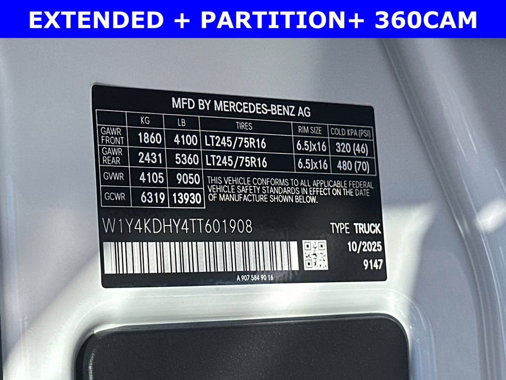 2026 Arctic Mercedes-Benz Sprinter 2500 Cargo 170 WB RWD Van