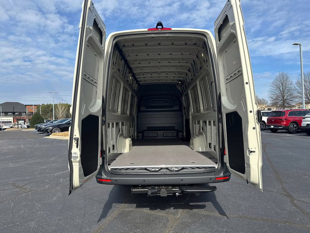 2026 Pebble Mercedes-Benz Sprinter 2500 Cargo 170 WB RWD Van