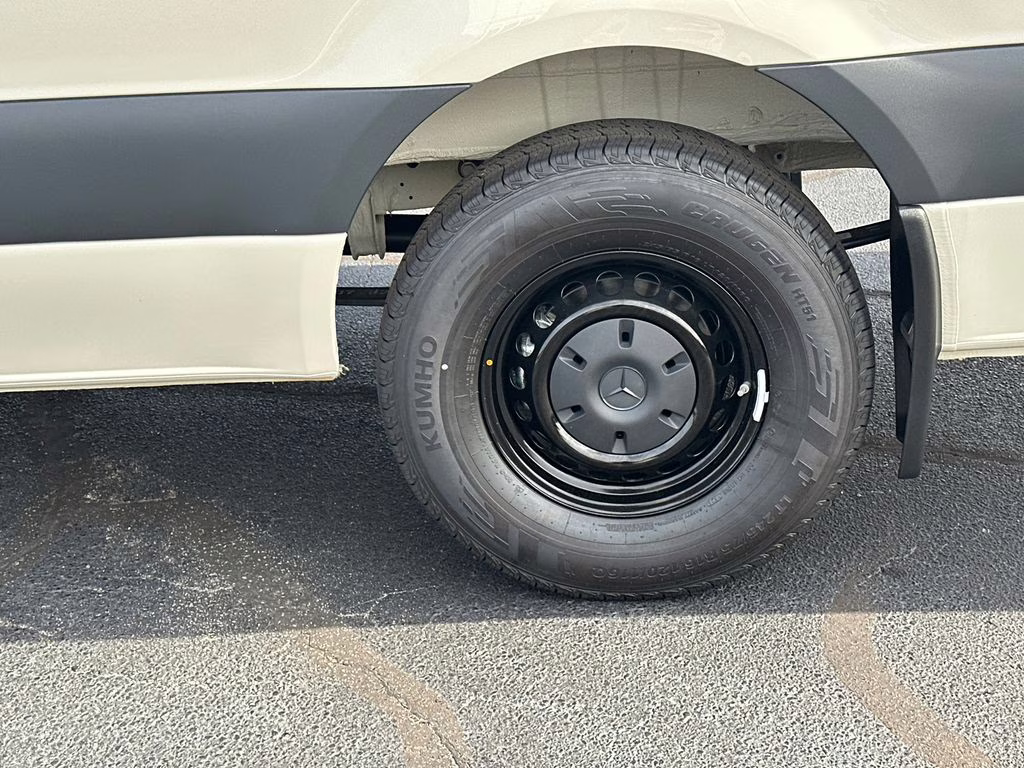 2026 Pebble Mercedes-Benz Sprinter 2500 Cargo 170 WB RWD Van