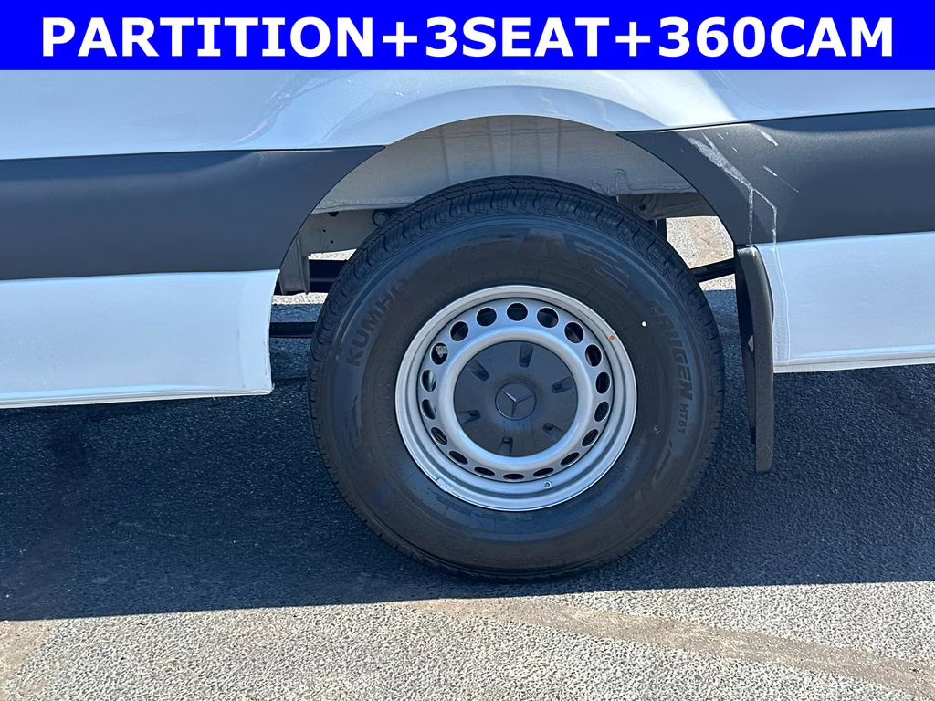 2026 Arctic Mercedes-Benz Sprinter 2500 Cargo 170 WB RWD Van