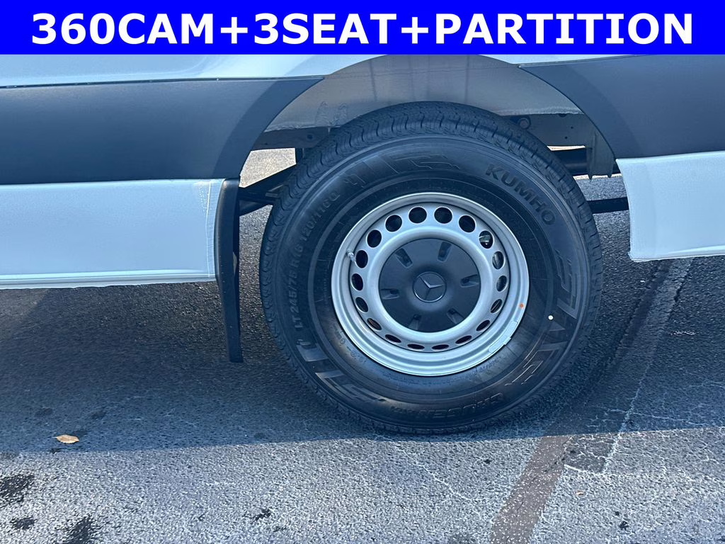 2026 Arctic Mercedes-Benz Sprinter 2500 Cargo 170 WB RWD Van