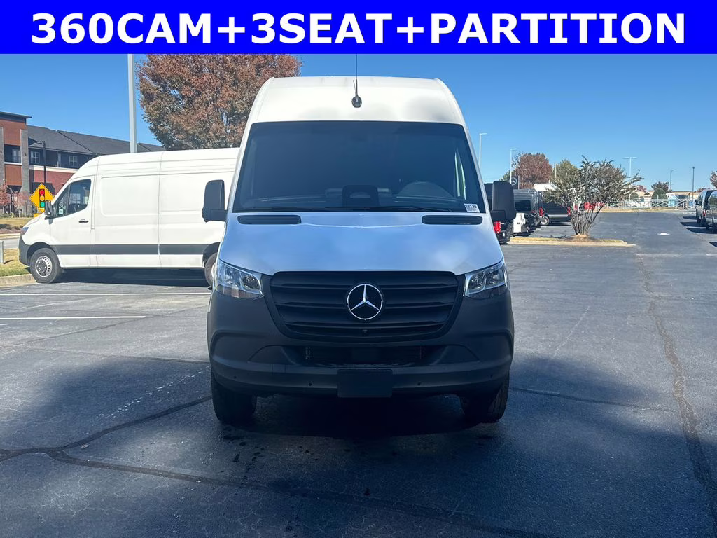2026 Arctic Mercedes-Benz Sprinter 2500 Cargo 170 WB RWD Van