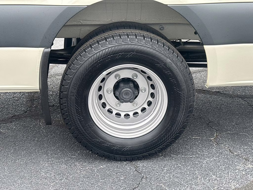 2026 Pebble Mercedes-Benz Sprinter 3500 Cargo 170 WB RWD Van