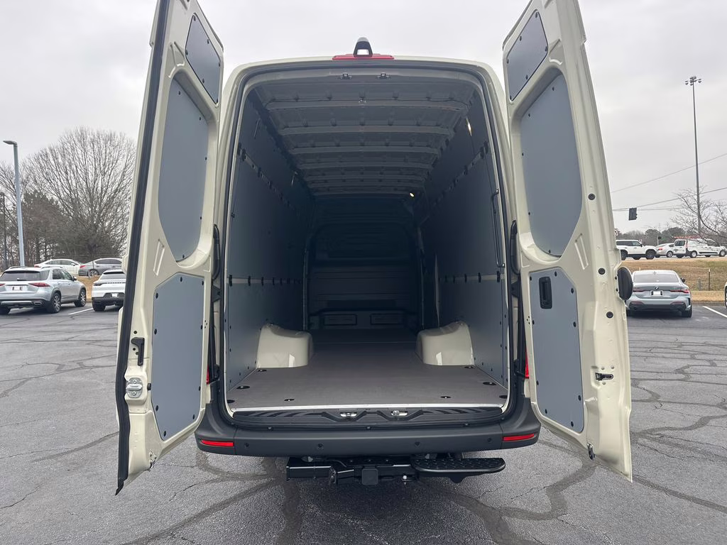 2026 Pebble Mercedes-Benz Sprinter 3500 Cargo 170 WB RWD Van