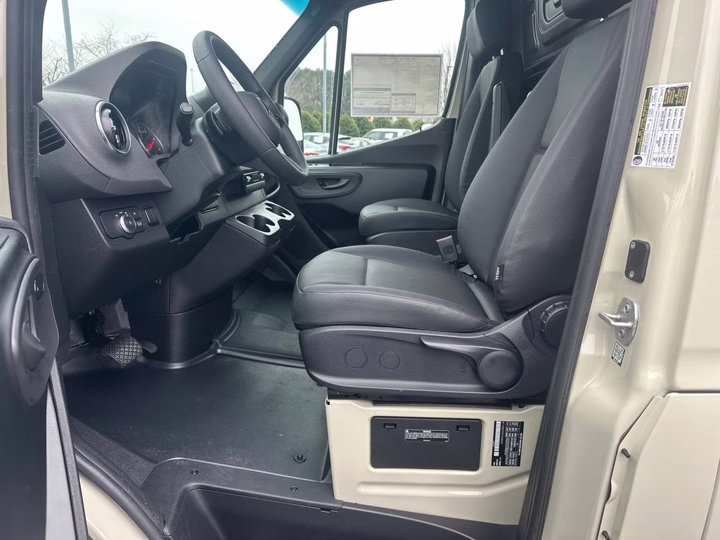 2026 Pebble Mercedes-Benz Sprinter 3500 Cargo 170 WB RWD Van