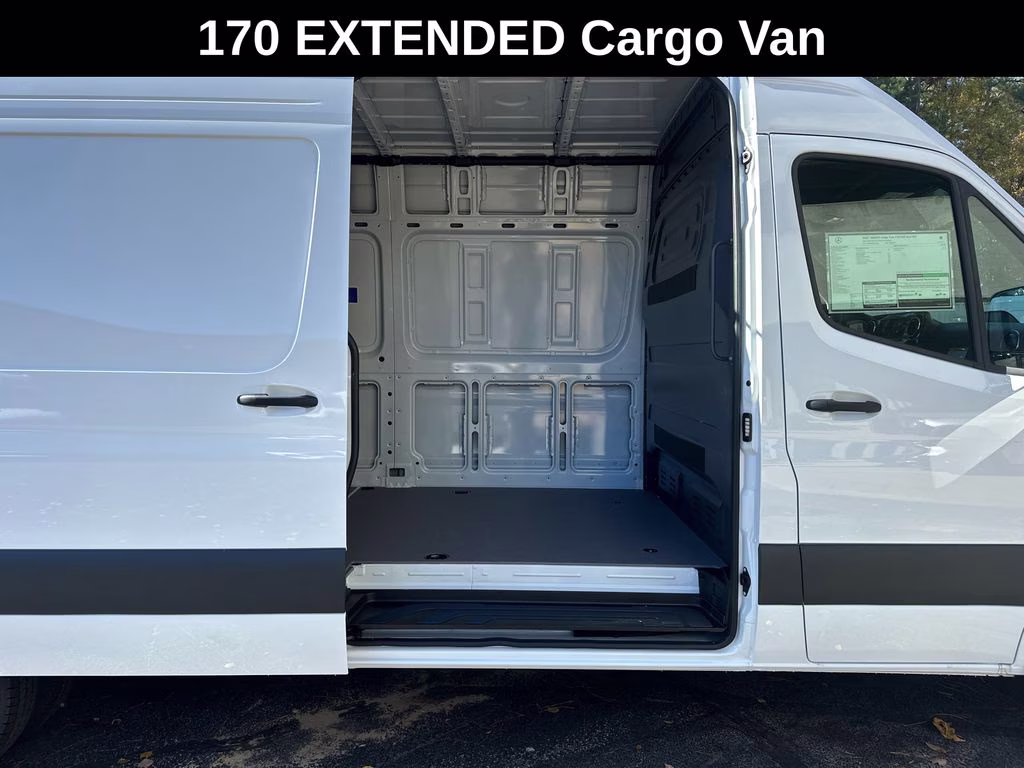 2025 Artic White Mercedes-Benz Sprinter 3500 Cargo 170 WB RWD Van