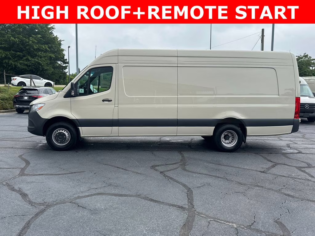 2025 Pebble Mercedes-Benz Sprinter 3500 Cargo 170 WB RWD Van