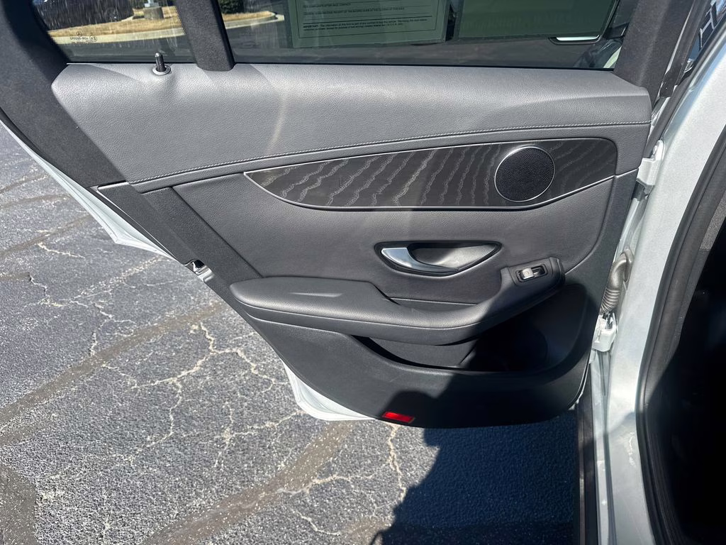 2017 Iridium Silver Metallic Mercedes-Benz GLC GLC 300 Coupe AWD SUV