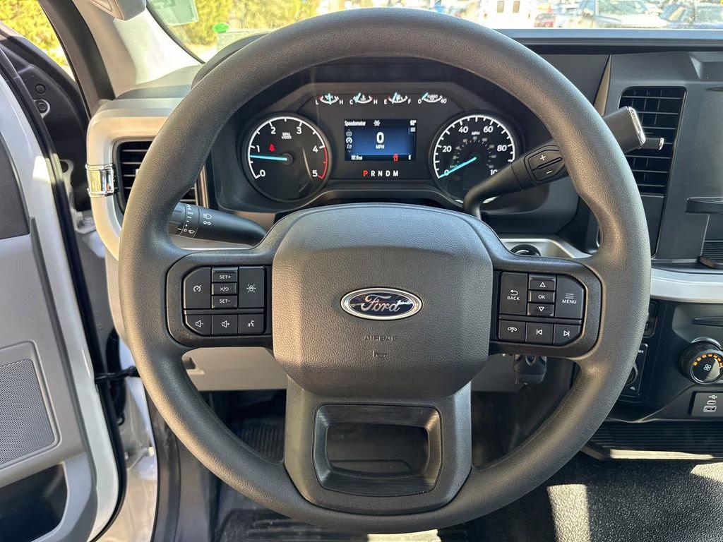 2024 Oxford White Ford Super Duty F-350 DRW XL 4X4 Chassis