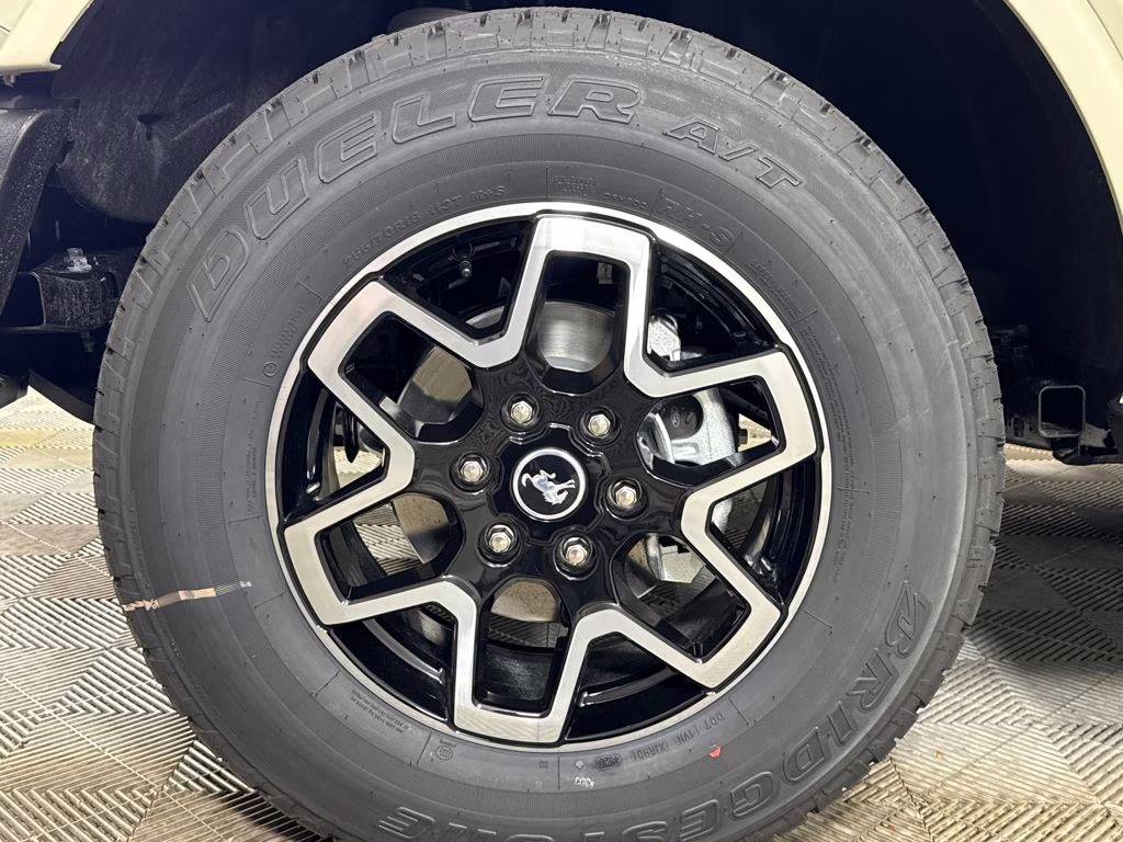 2026 Desert Sand Ford Bronco Outer Banks 4X4 SUV