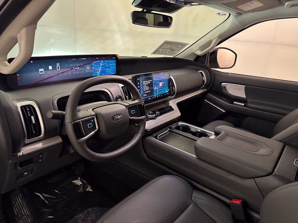 2026 Space Silver Metallic Ford Expedition Active RWD SUV