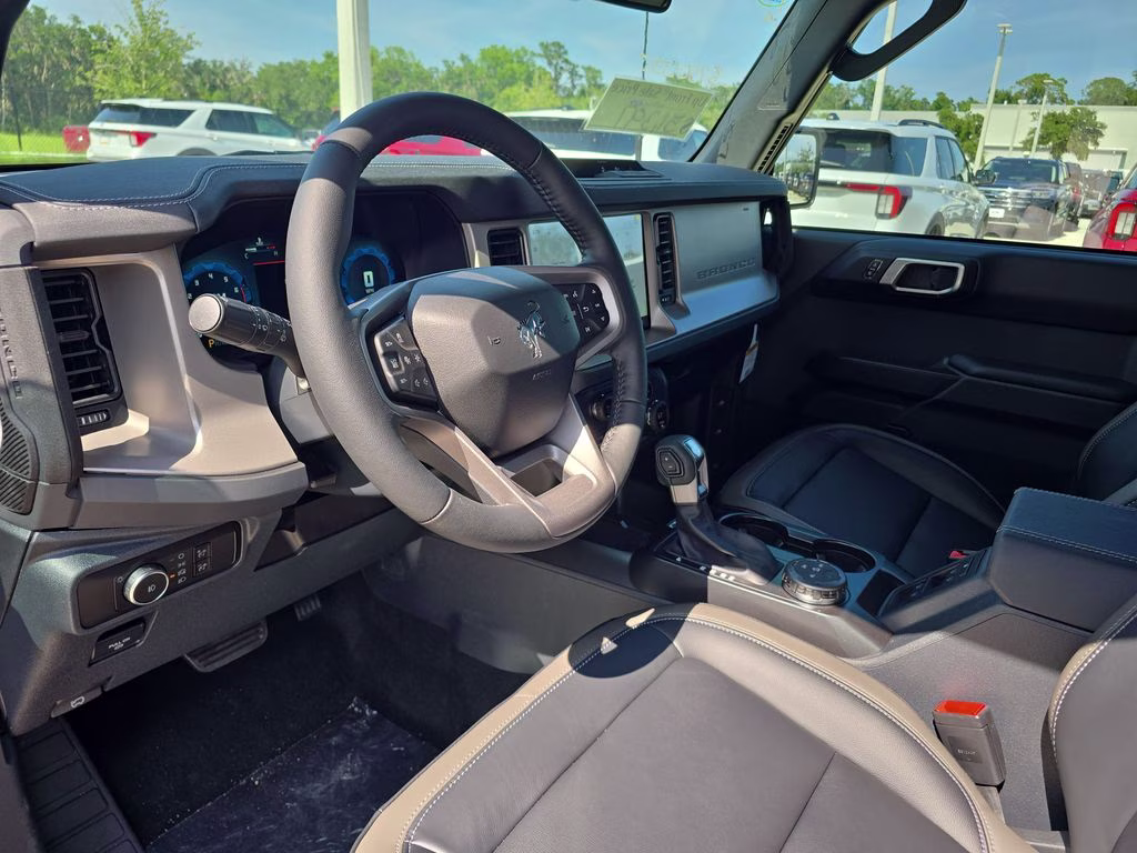 2026 Ruby Red Metallic Ford Bronco Outer Banks 4X4 SUV