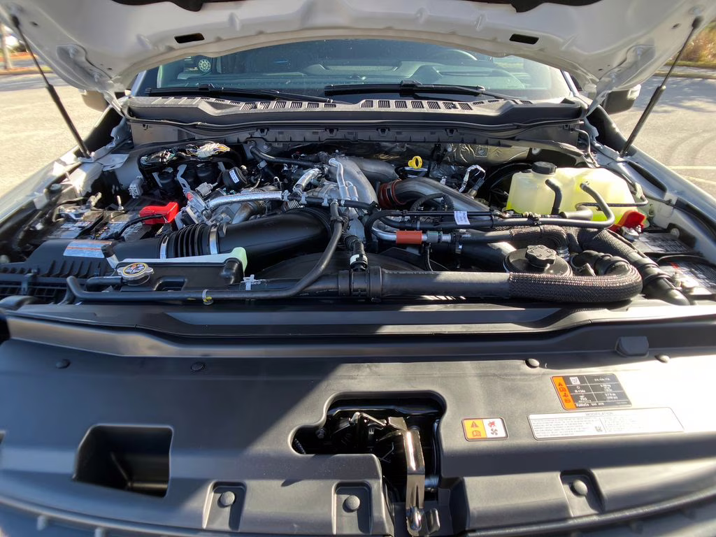 2026 Avalanche Ford Super Duty F-350 SRW Platinum 4X4 Truck