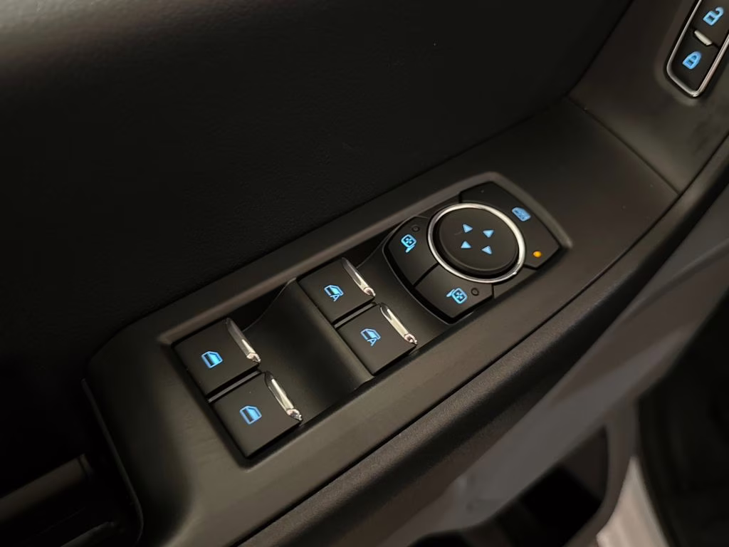 2026 Oxford White Ford Super Duty F-250 SRW XL RWD Truck