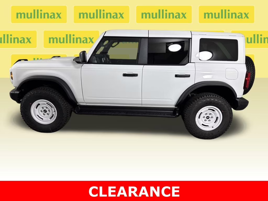 2026 Oxford White Ford Bronco Heritage Edition 4X4 SUV