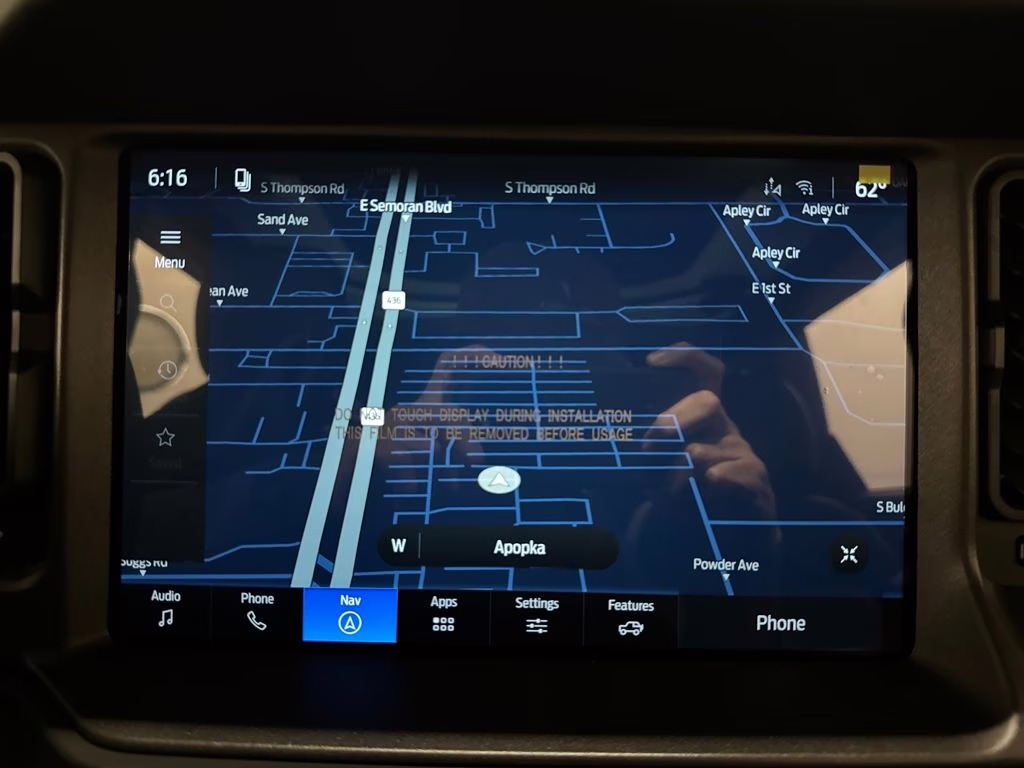 2026 Oxford White Ford Bronco Badlands 4X4 SUV