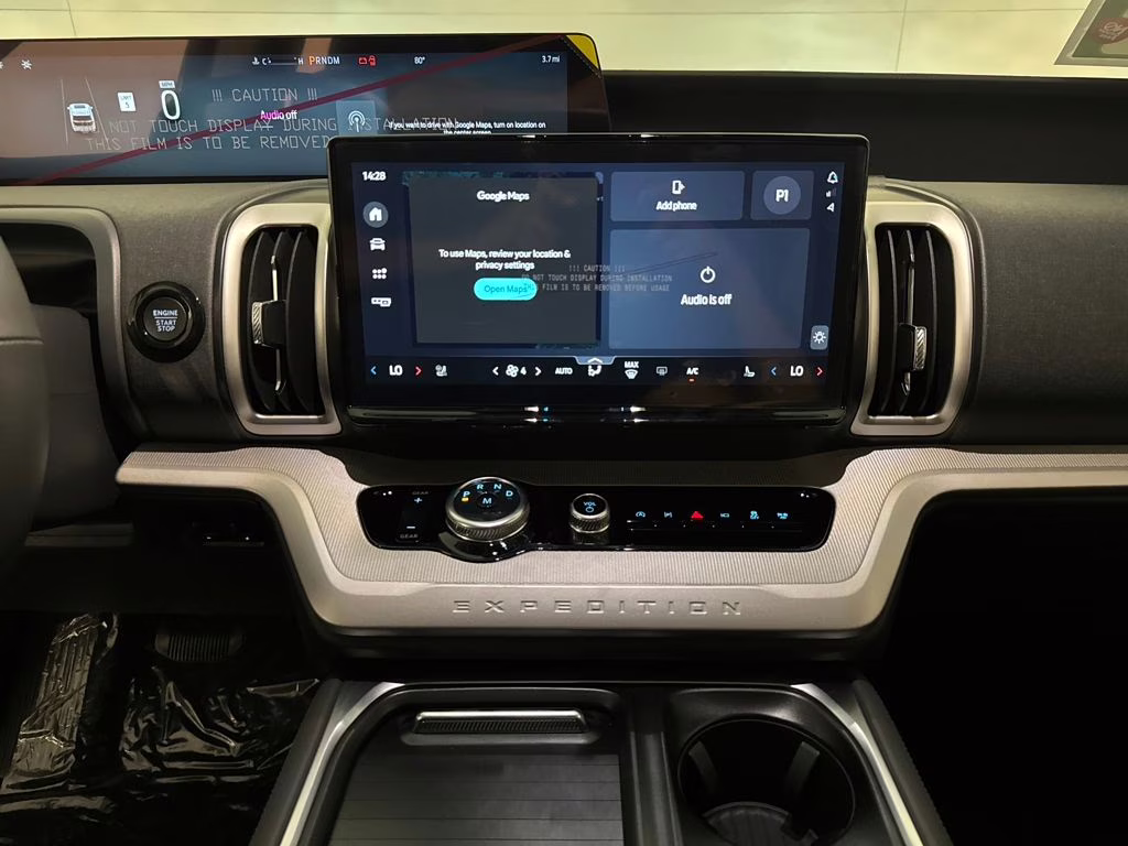 2026 Space Silver Metallic Ford Expedition Active RWD SUV