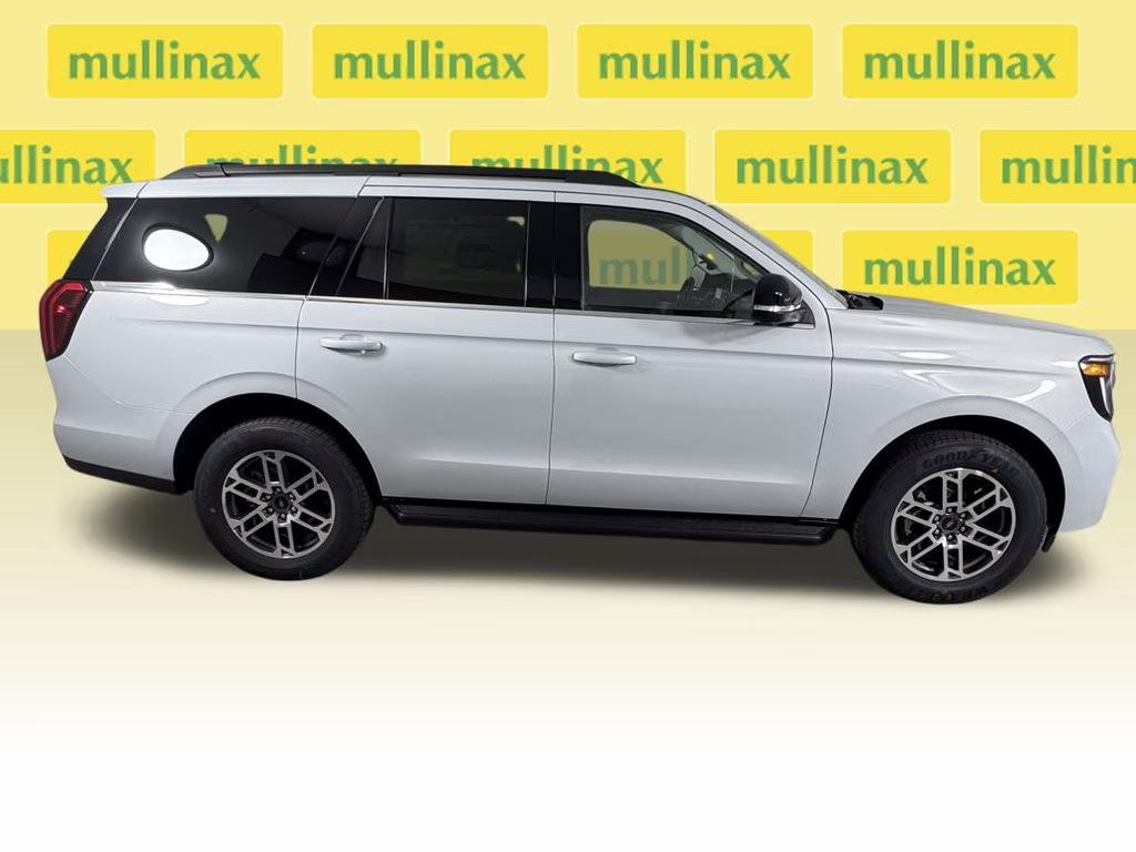 2026 Space Silver Metallic Ford Expedition Active RWD SUV