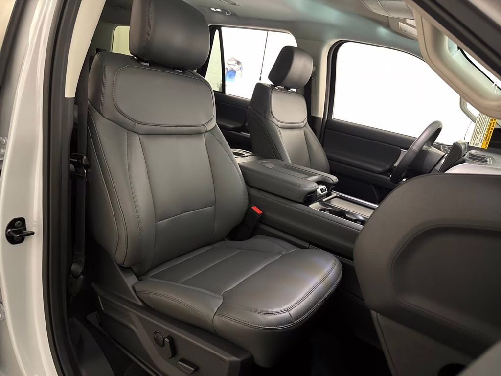 2026 Space Silver Metallic Ford Expedition Active RWD SUV