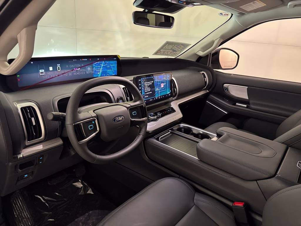 2026 Space Silver Metallic Ford Expedition Active RWD SUV