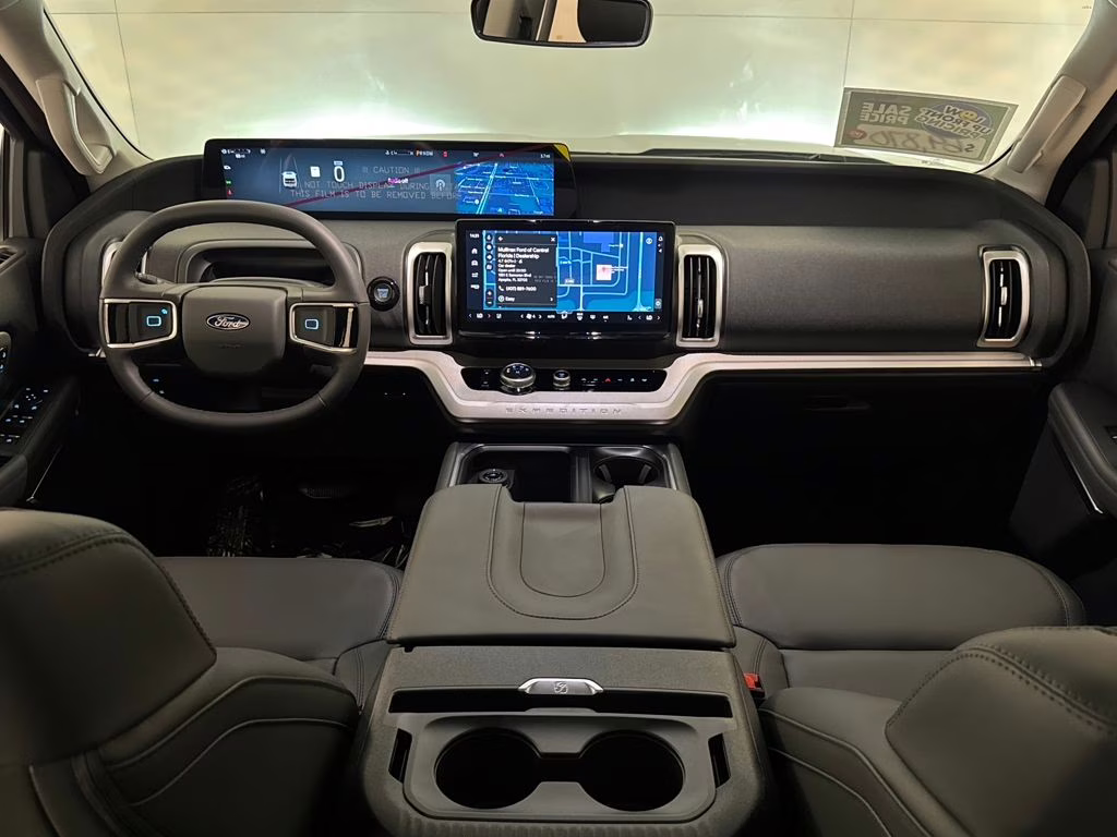 2026 Space Silver Metallic Ford Expedition Active RWD SUV