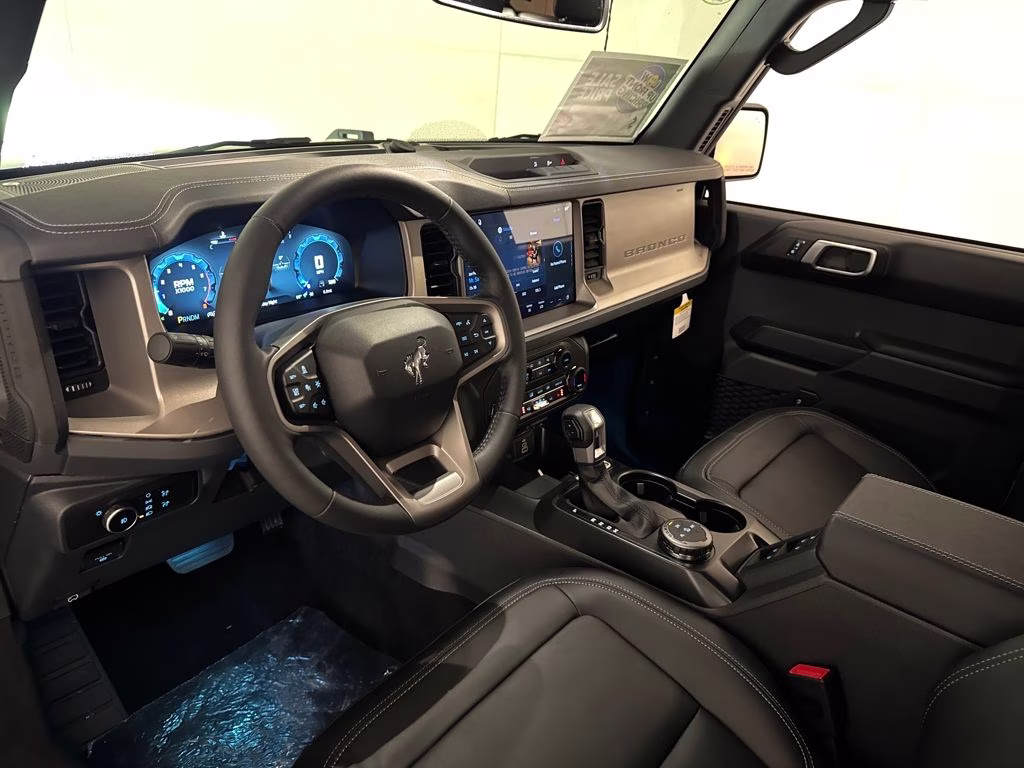 2026 Desert Sand Ford Bronco Outer Banks 4X4 SUV
