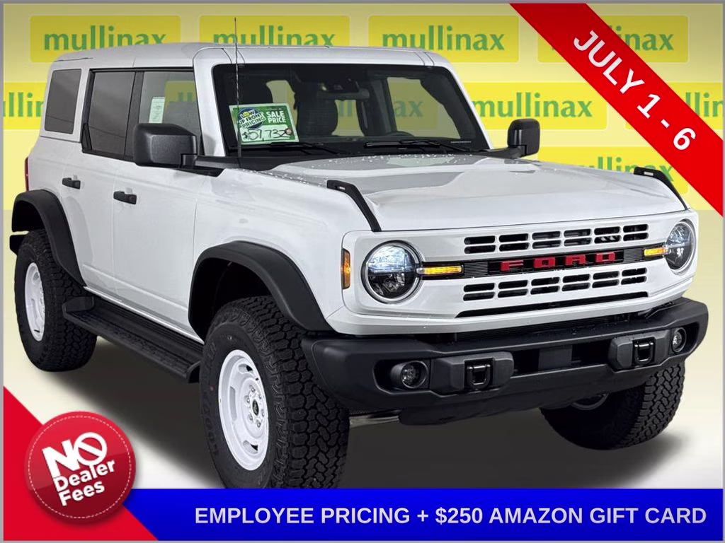 2026 Oxford White Ford Bronco Heritage Edition 4X4 SUV