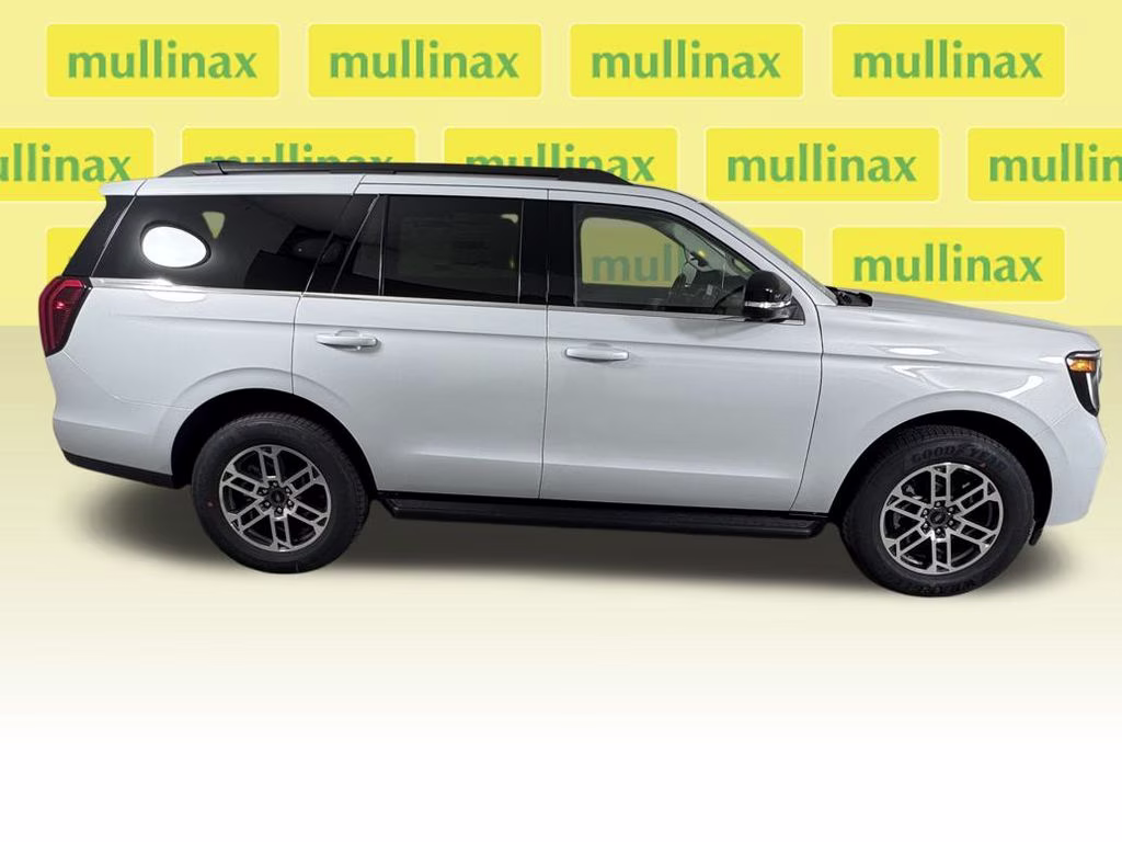 2026 Space Silver Metallic Ford Expedition Active RWD SUV