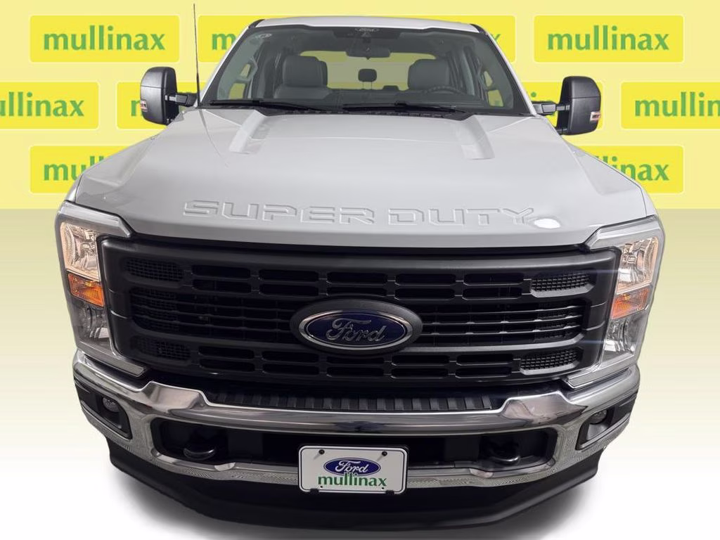 2026 Oxford White Ford Super Duty F-350 SRW XL 4X4 Truck