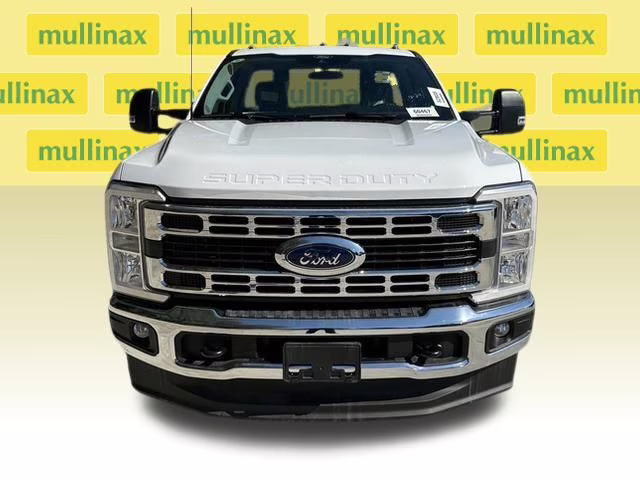 2024 Oxford White Ford Super Duty F-350 DRW XL 4X4 Chassis