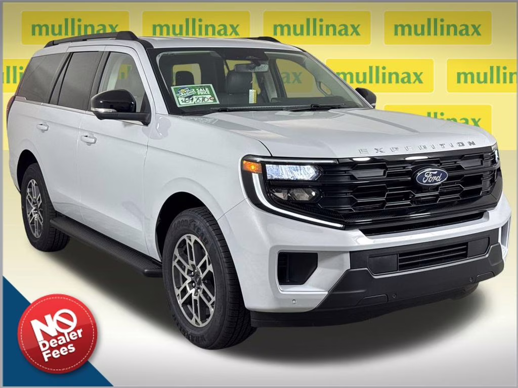 2026 Space Silver Metallic Ford Expedition Active RWD SUV