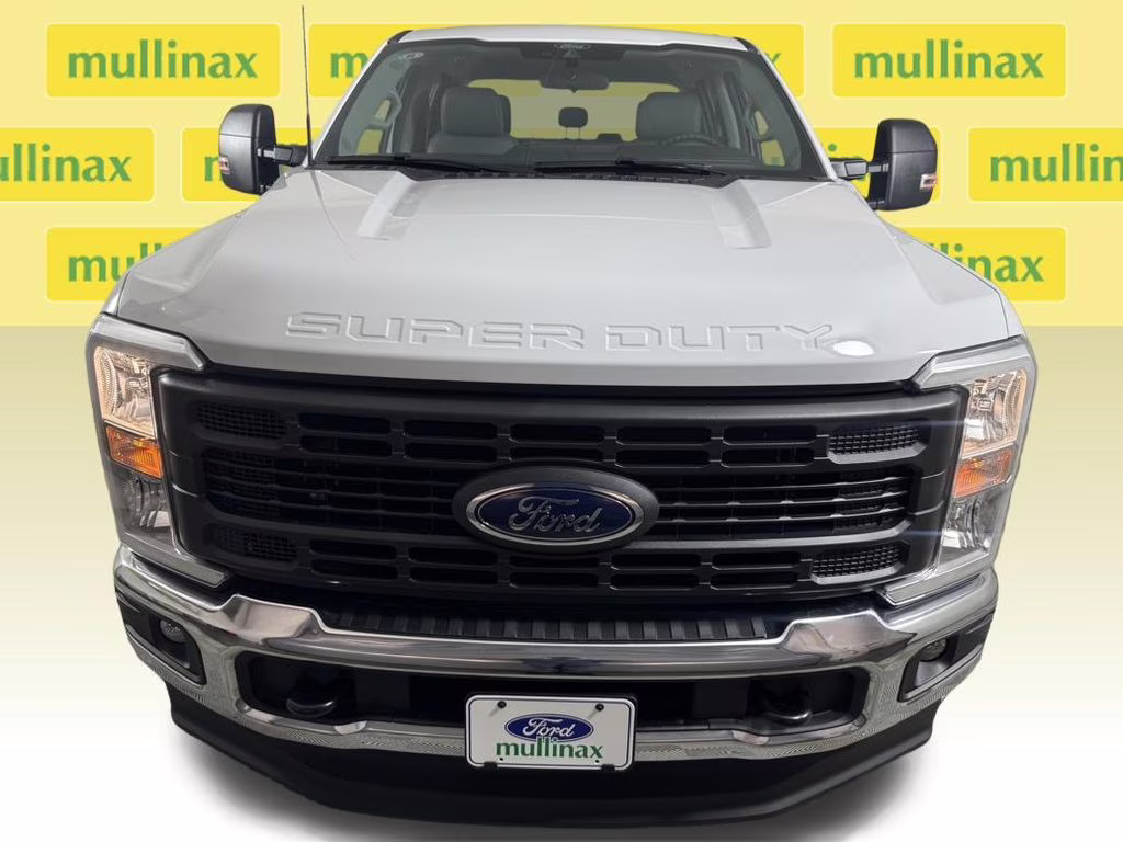 2026 Oxford White Ford Super Duty F-350 SRW XL 4X4 Truck