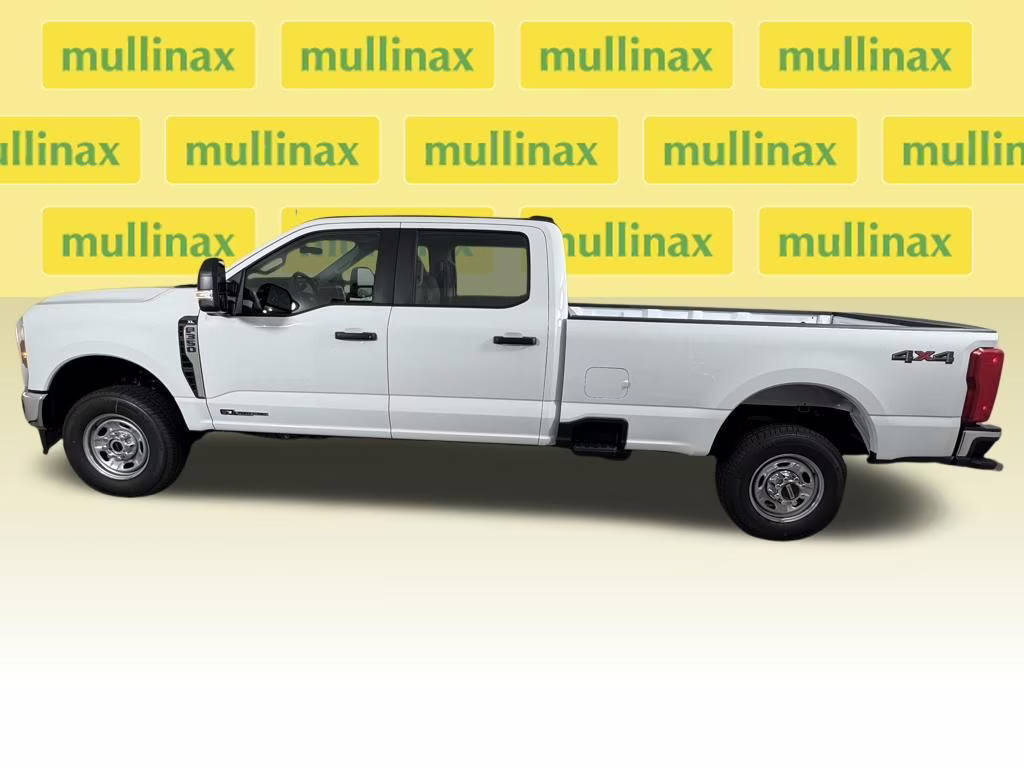 2026 Oxford White Ford Super Duty F-350 SRW XL 4X4 Truck