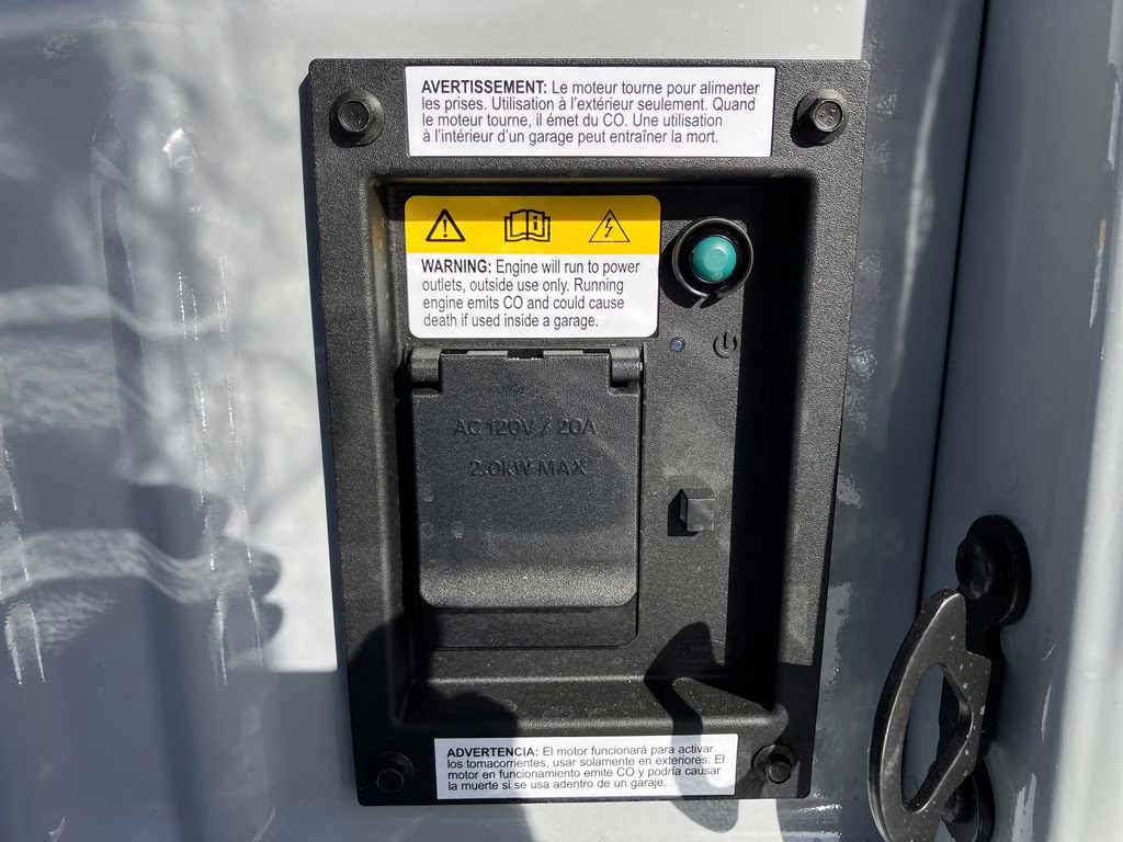 2026 Avalanche Ford Super Duty F-350 SRW Platinum 4X4 Truck