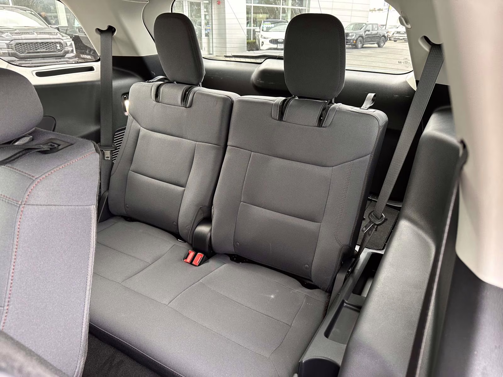 2025 Star White Metallic Tri-Coat Ford Explorer Active 4WD 4X4 SUV