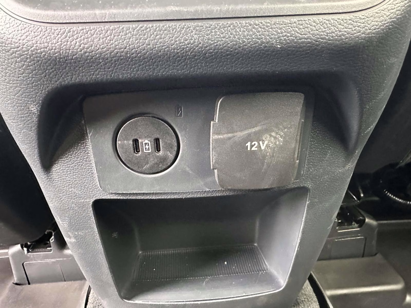 2025 Star White Metallic Tri-Coat Ford Explorer Active 4WD 4X4 SUV