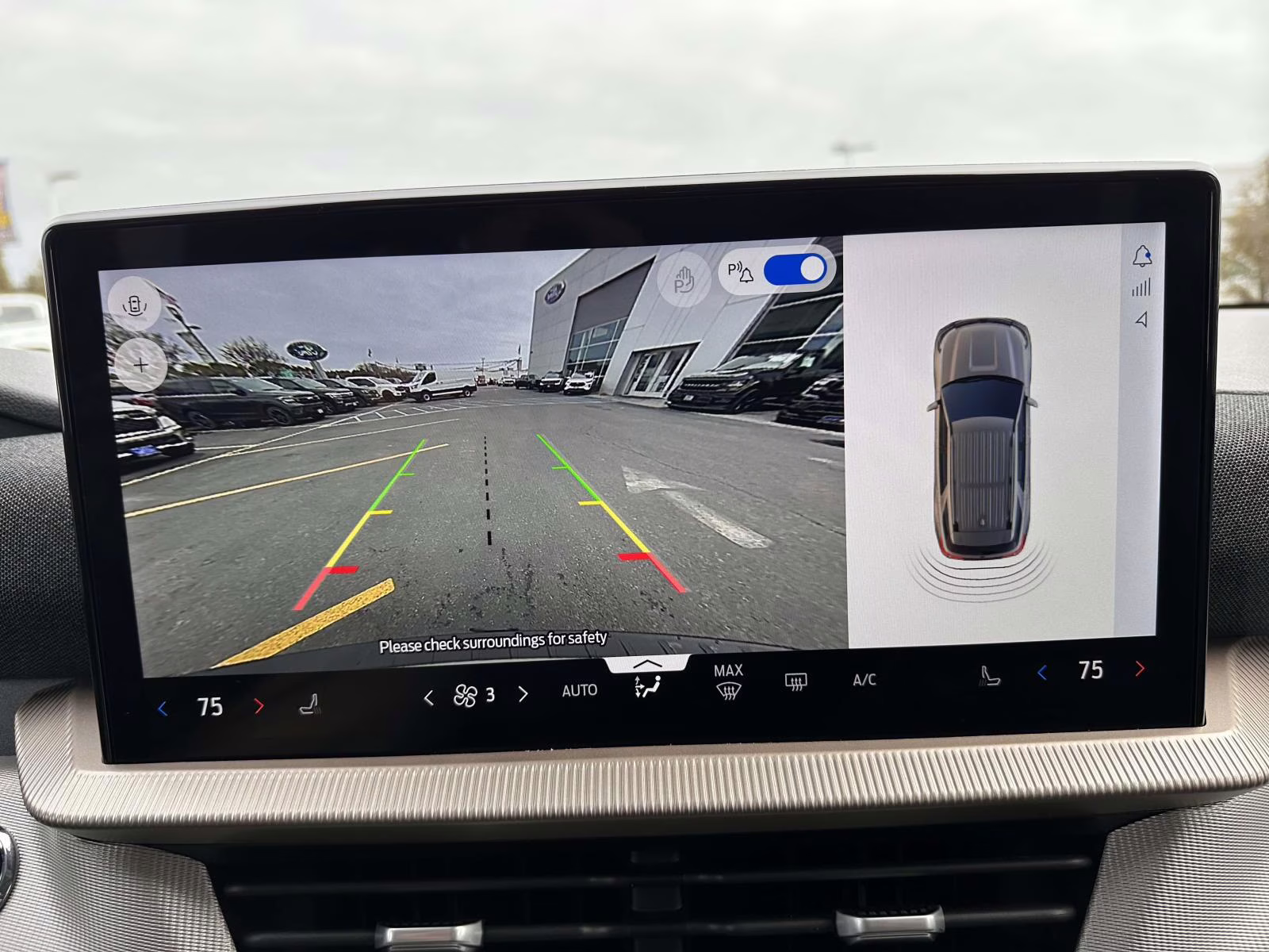 2025 Star White Metallic Tri-Coat Ford Explorer Active 4WD 4X4 SUV