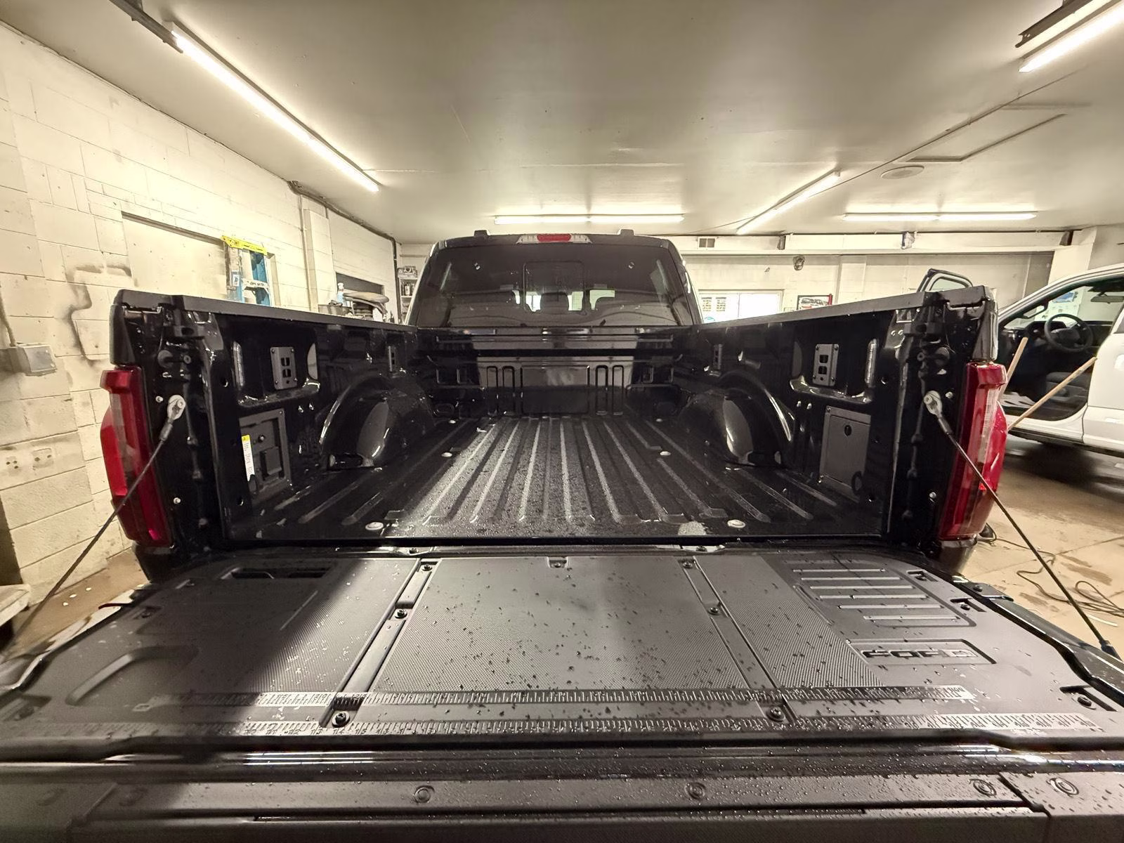 2026 Agate Black Ford F-150 XLT 4X4 Truck