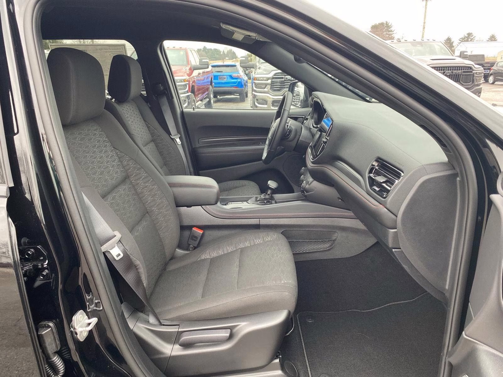 2026 DB Black Clearcoat Dodge Durango GT HEMI V8 AWD SUV